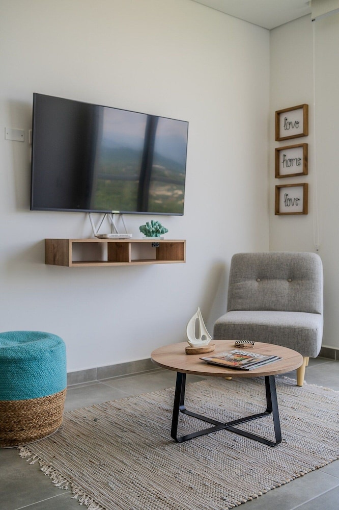 Salguero Suites