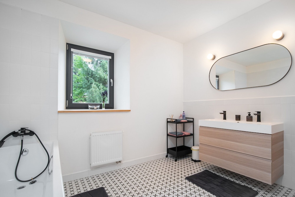 Villa in Desna Near Ski Resorts