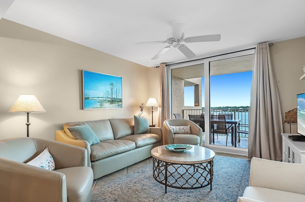 Compass Point 508