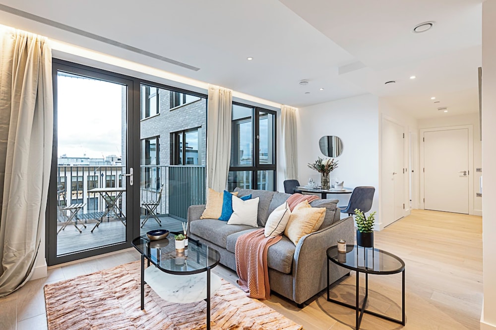 Chic and Sleek Oasis photo 4