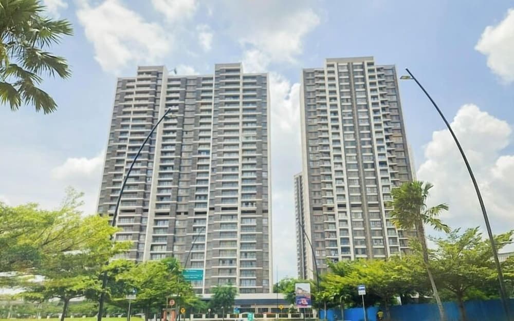 Cozy 3Br Apartment Sky House Bsd Near Aeon And Ice Bsd