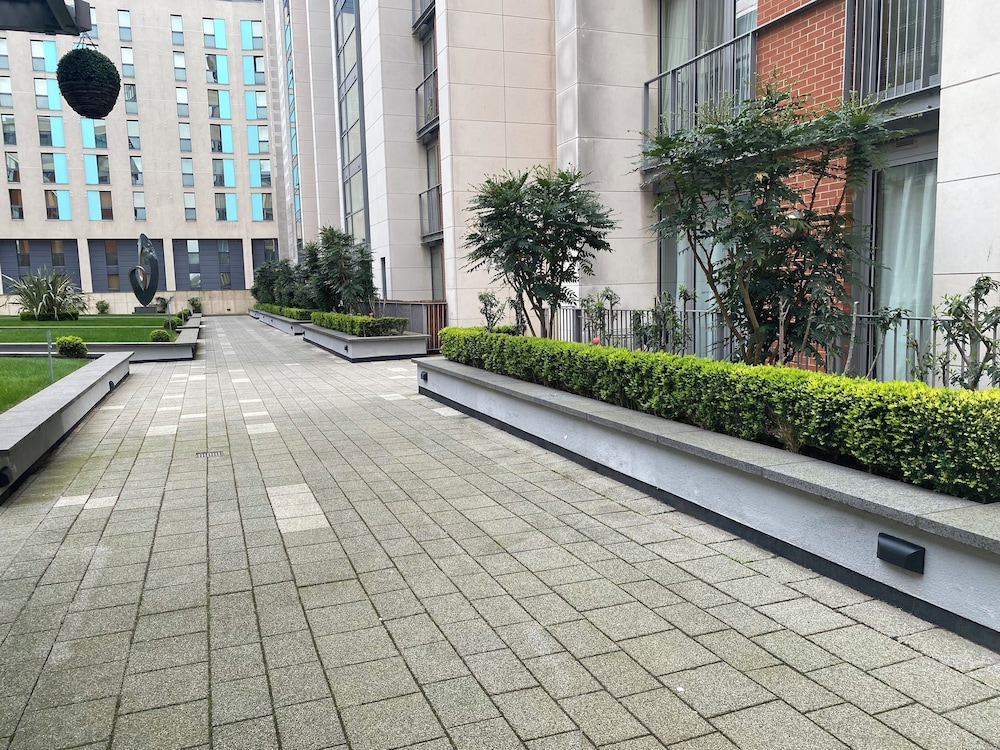 Cosy 3 bed Penthouse in Royal Docks London