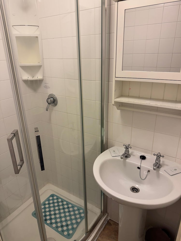 Woodfield Lodge Apartments