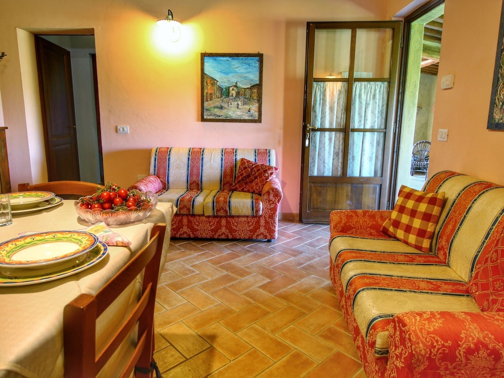 Attractive Farmhouse in Montalcino With Terrace view 4