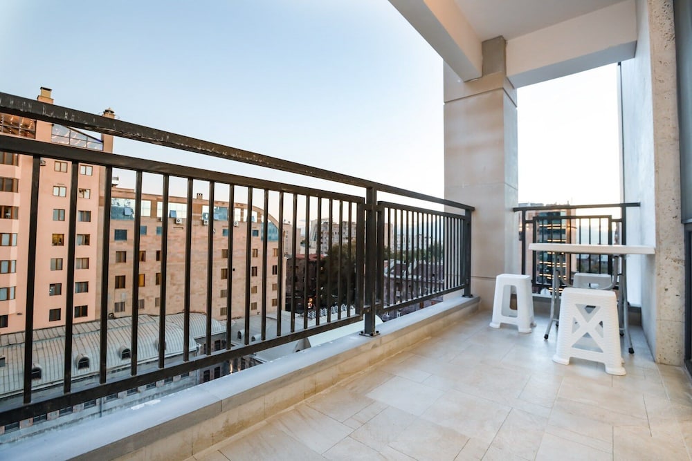 Stay Inn on Koghbatsi Str. 16