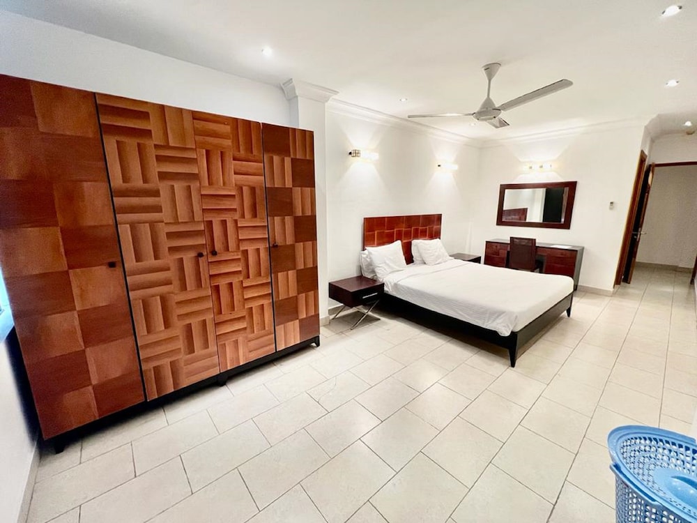 Colosseum Square Luxury Apartments
