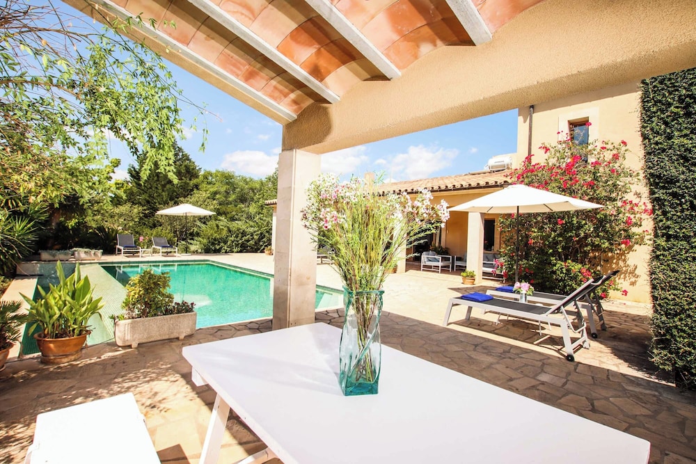 Villa Mares