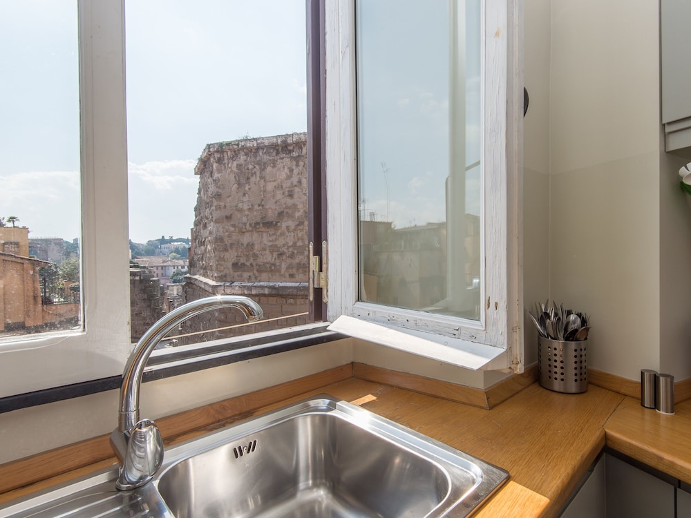 RSH Fori Imperiali Breathtaking View