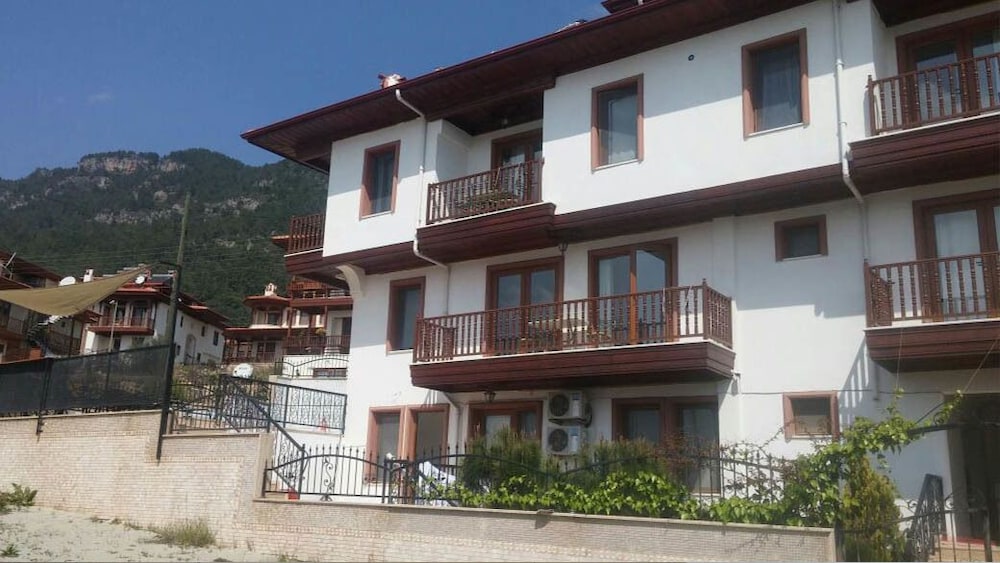 Portofino Apart