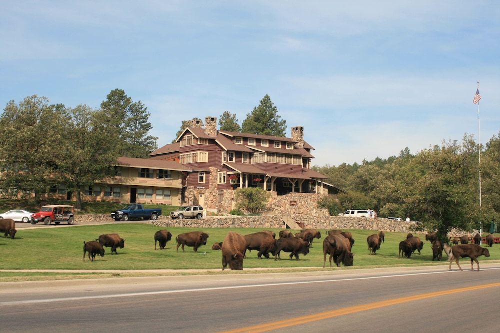 State Game Lodge at Custer State Park Resort