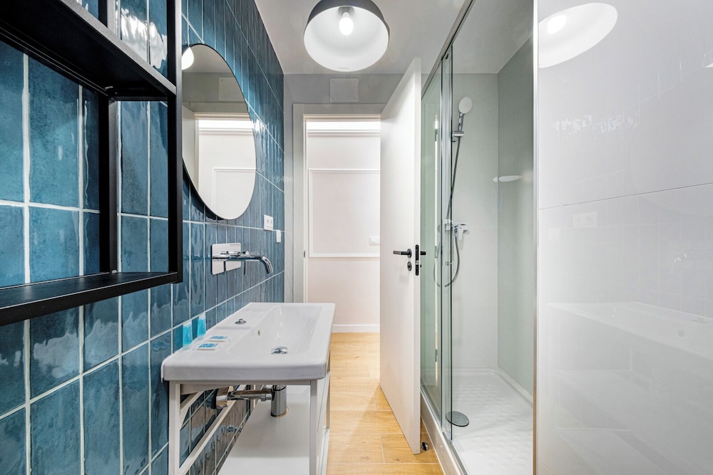 BeBarceloner Eixample Apartments