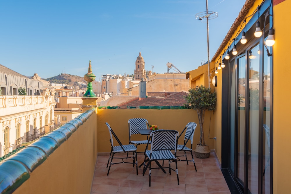 Feelathome Atarazanas Apartments 43