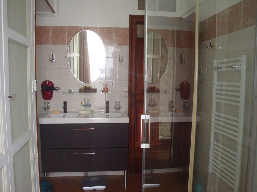 Photo 31