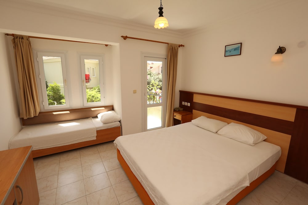The Tower Hotel - Image 34