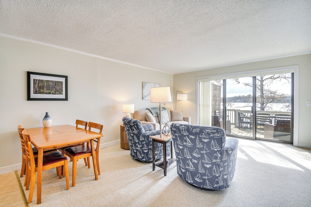Boat & Fish: Waterfront Gem on Pasquotank River!