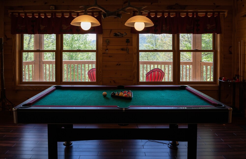 stayNantahala - Smoky Mountain Cabins