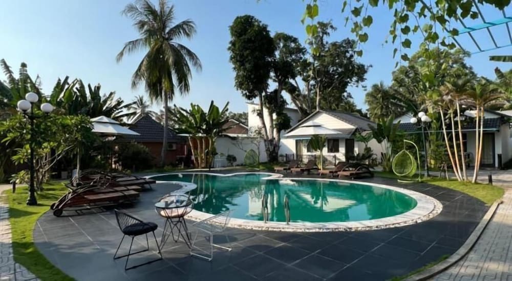 Rum Bungalow Resort Phu Quoc