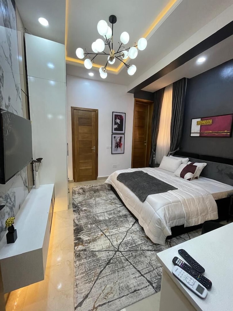 Spacious 2-bedroom apartment
