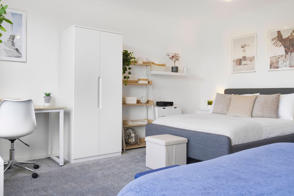 Angus Suites by Your Lettings