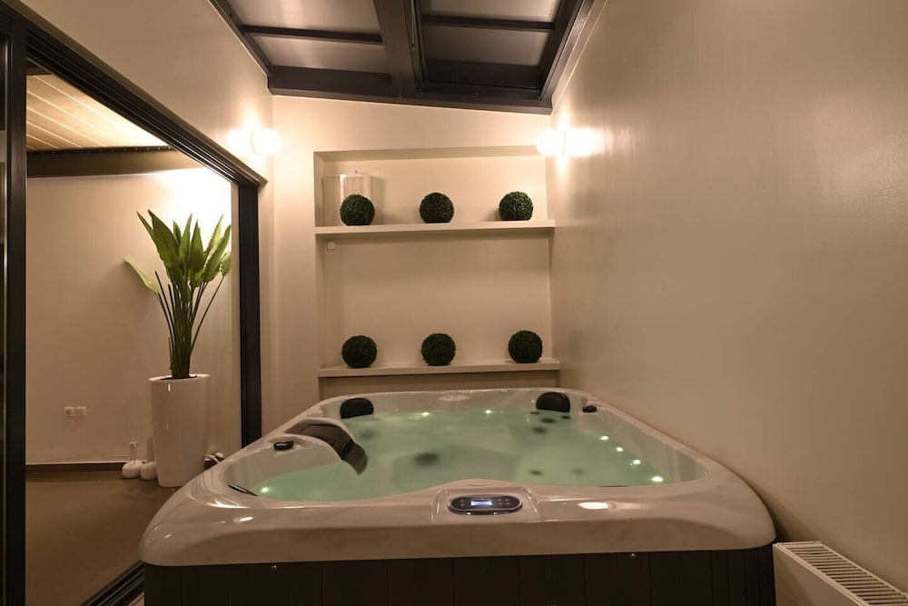 Ma Maison N 9 Downtown Villa Jacuzzi Parking