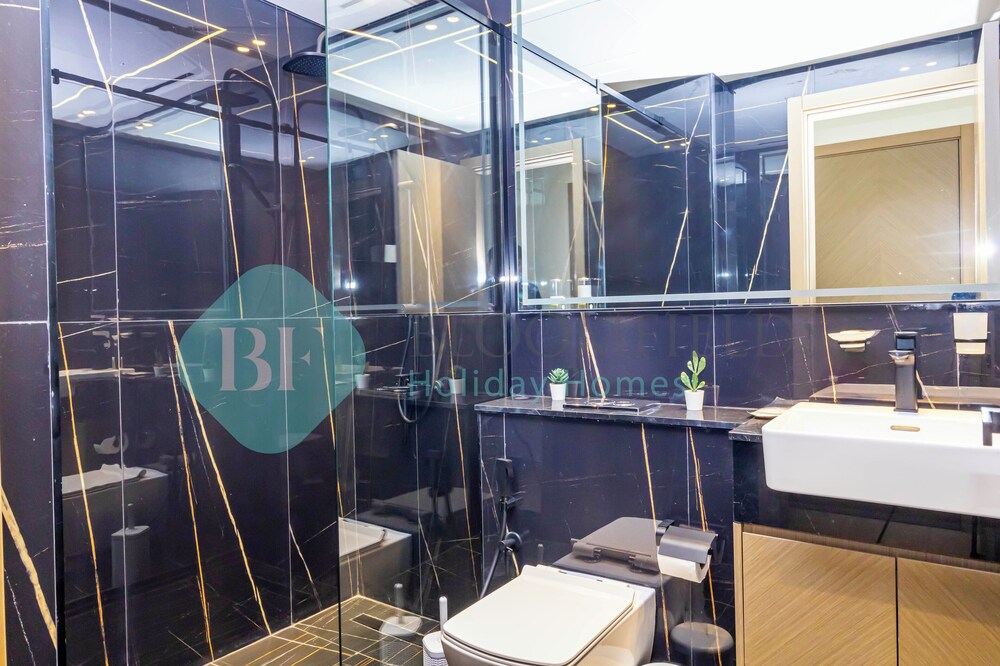 Bloomfields 1Br Binghatti Heights