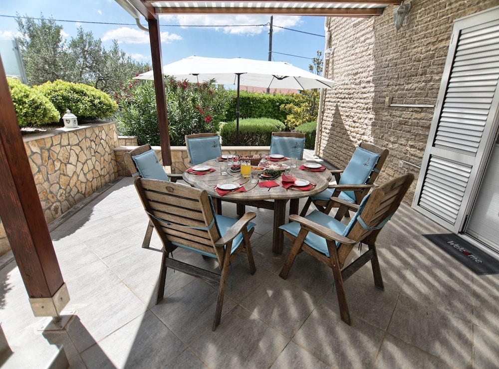 Holiday Home Srećko