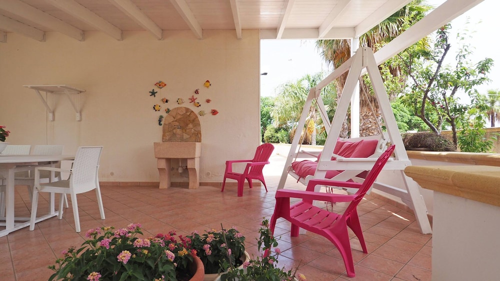 Villa Bellavista 8 Guests 3 Bedrooms by the sea