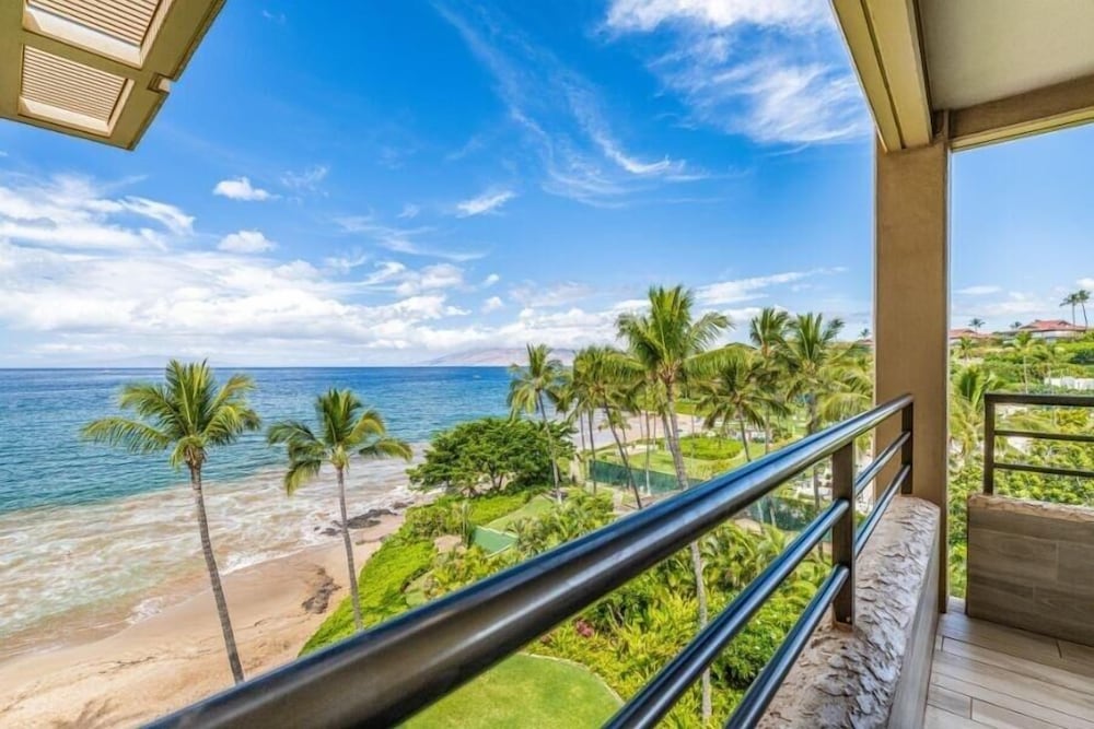 Polo Beach Club, #707 2 Bedroom Condo by RedAwning