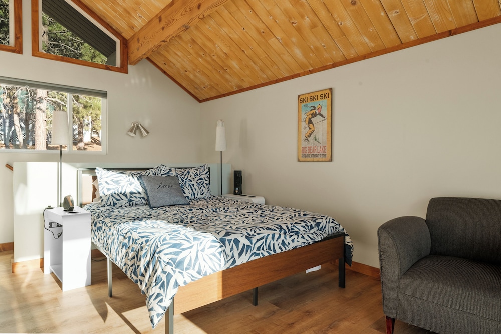 Moonridge Chalet
