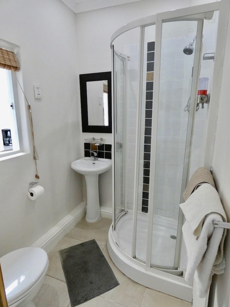 Ocean Golf Guest House