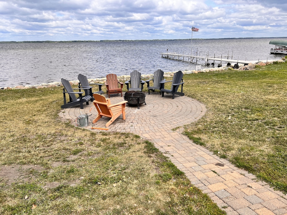 Rizzy's on the Lake - Property Image 27