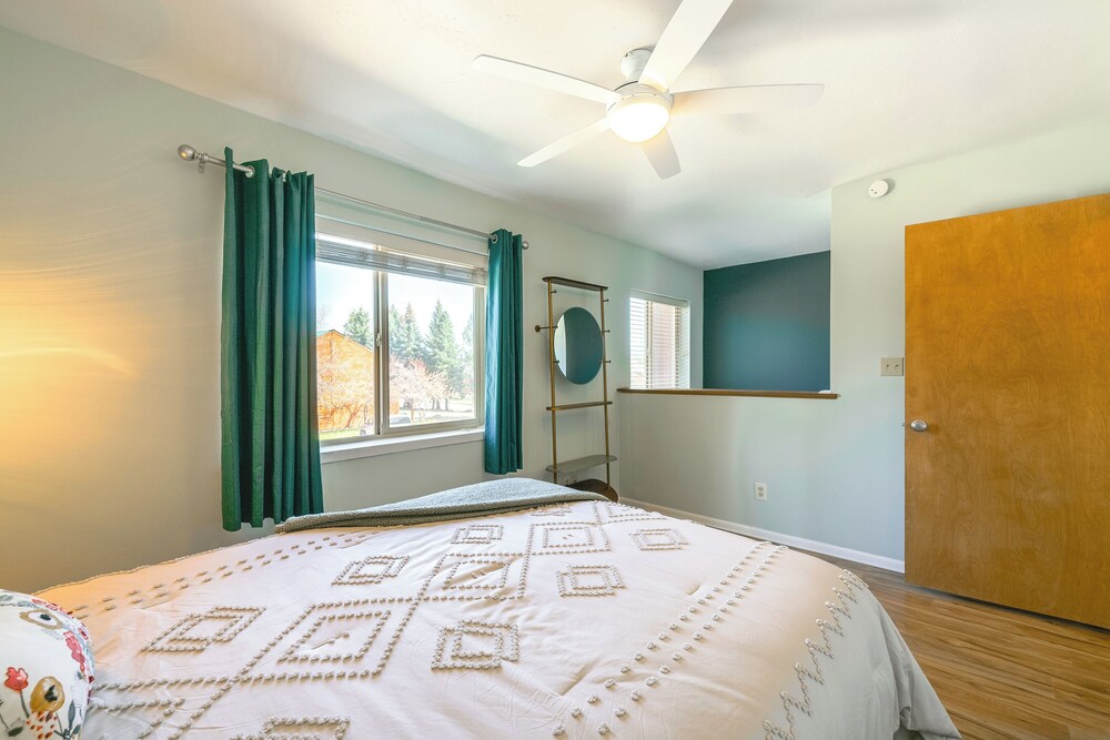 5 Mi to Hot Springs: Pagosa Springs Condo