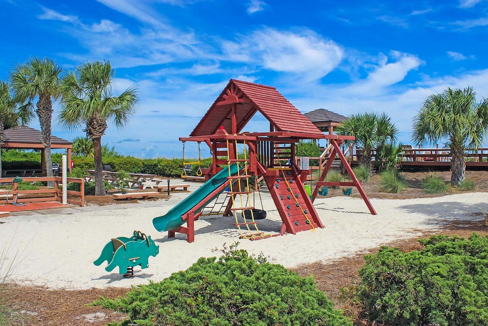 Island Club