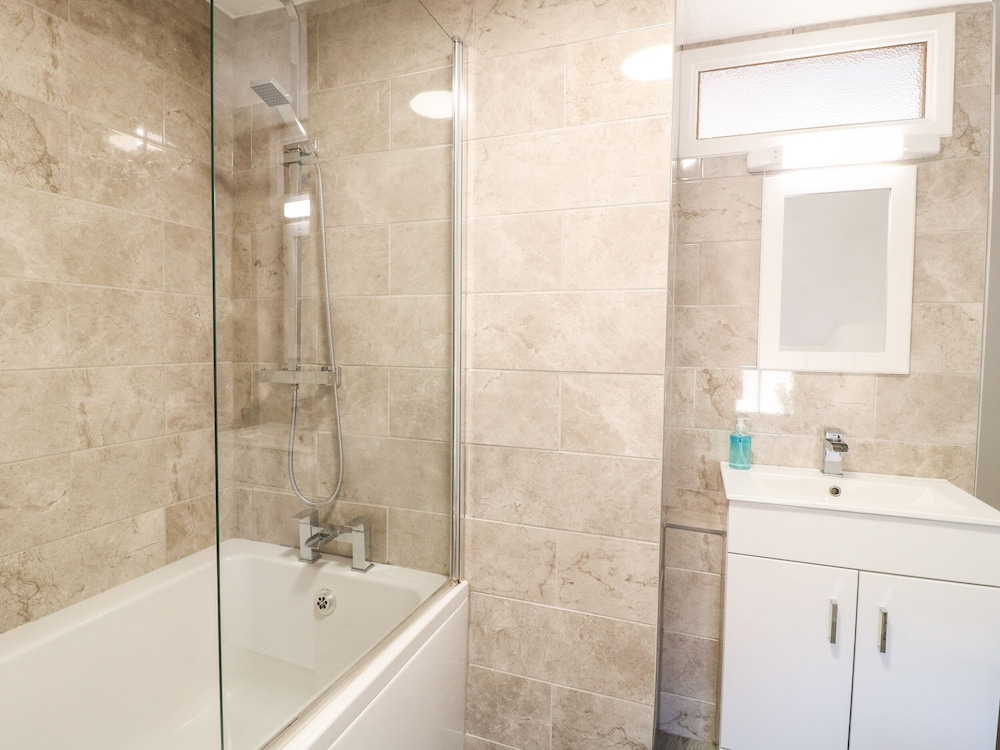 Oakham Vacations - Manor View - Property Image 16