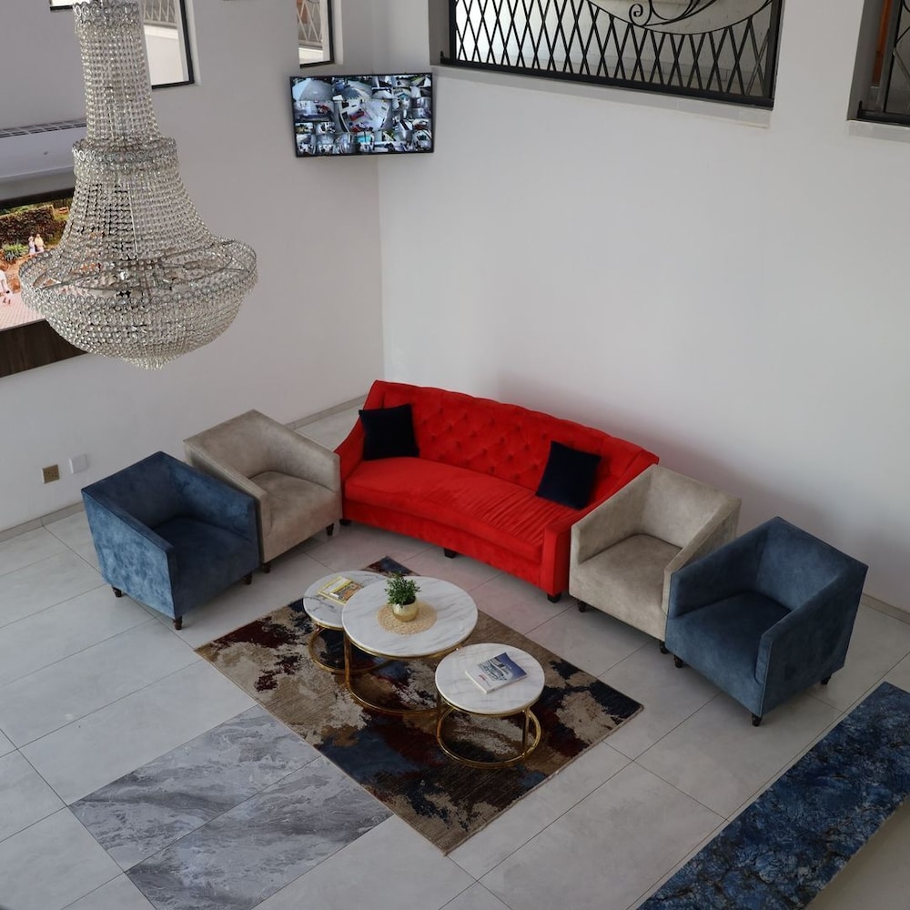 El Infinito Lifestyle view 5