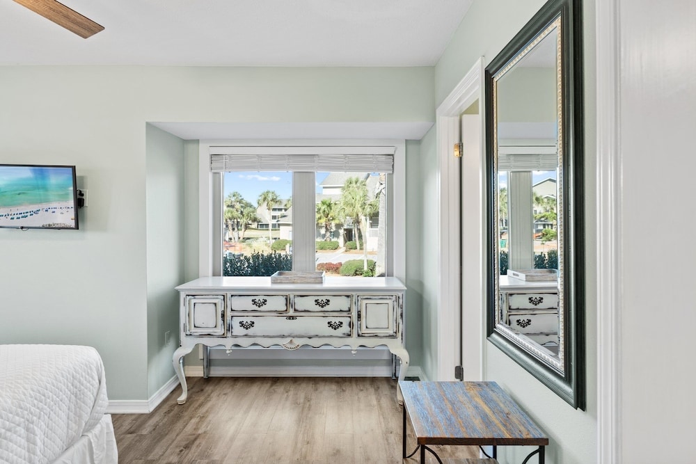 Sea Salt 2 Bedroom Condo