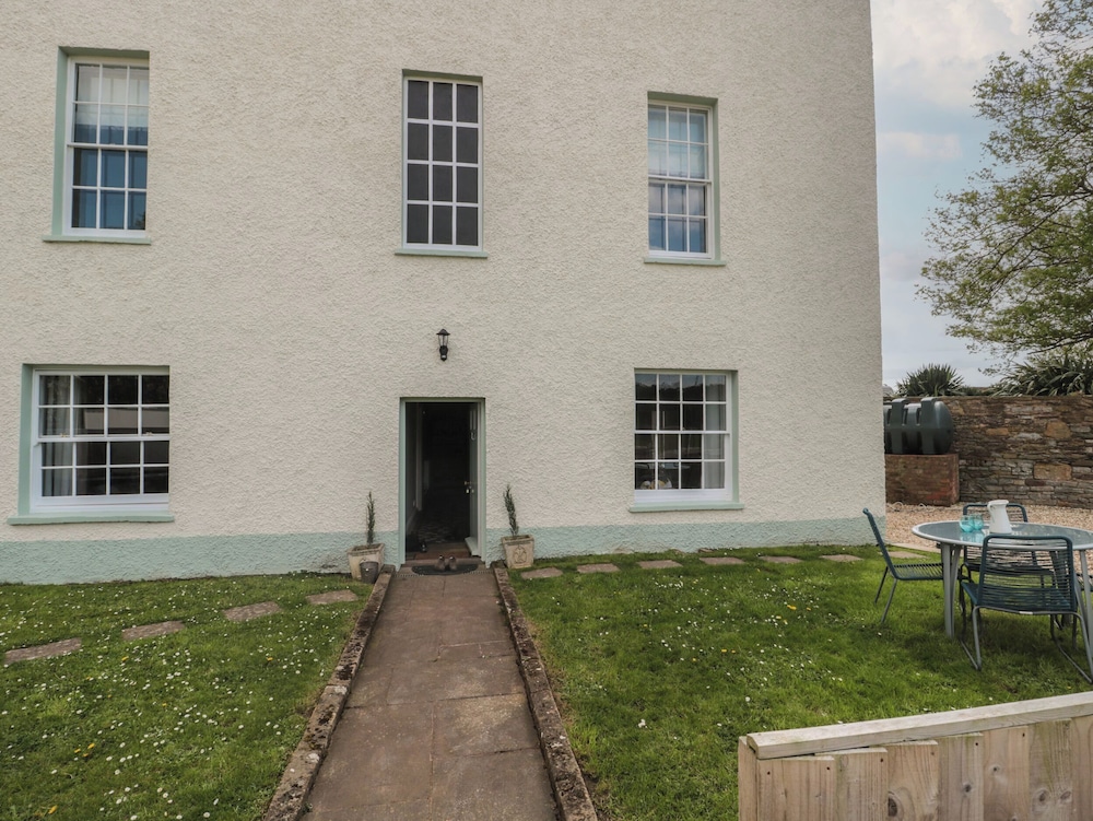 Buckland House and Annex