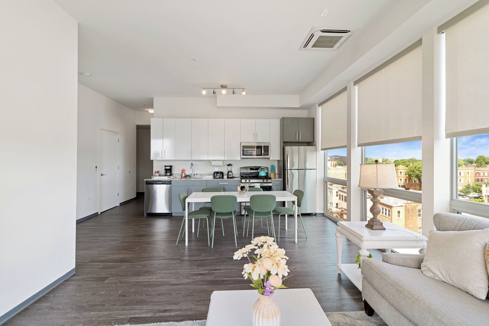 New & Modern Lux City Escape