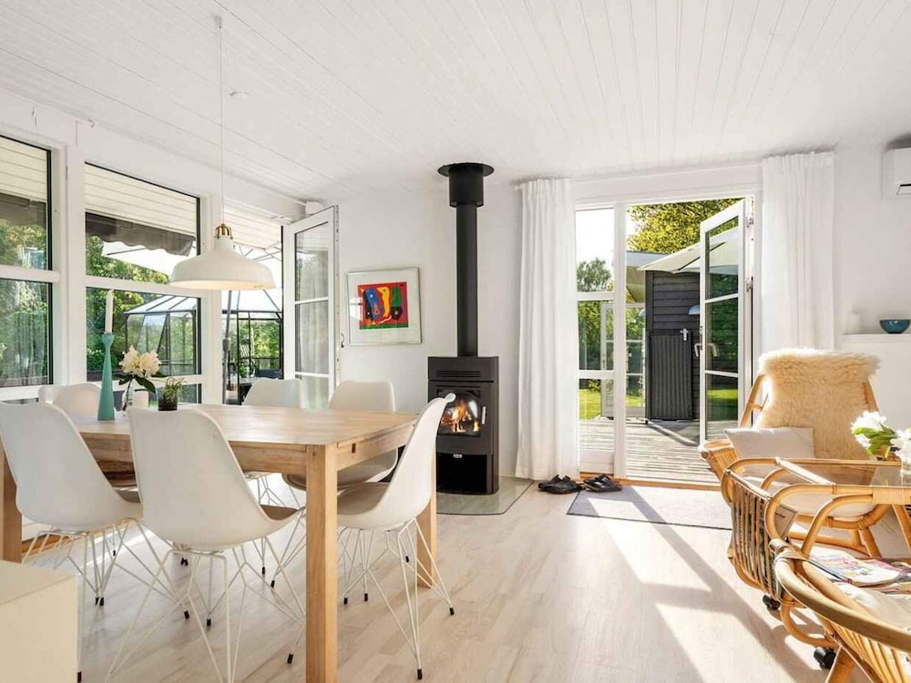 4 Star Holiday Home in Praesto