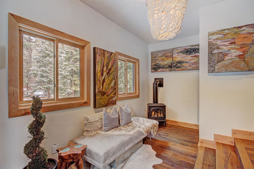 Forested Setting Breckenridge Riverhaus by RedAwning view 3