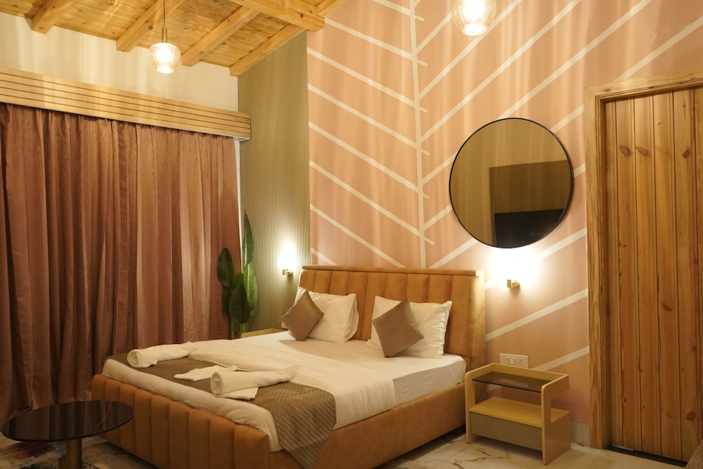 Uptown Kingdom The Luxury Homestay