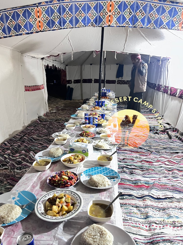 White Desert Camp Safari