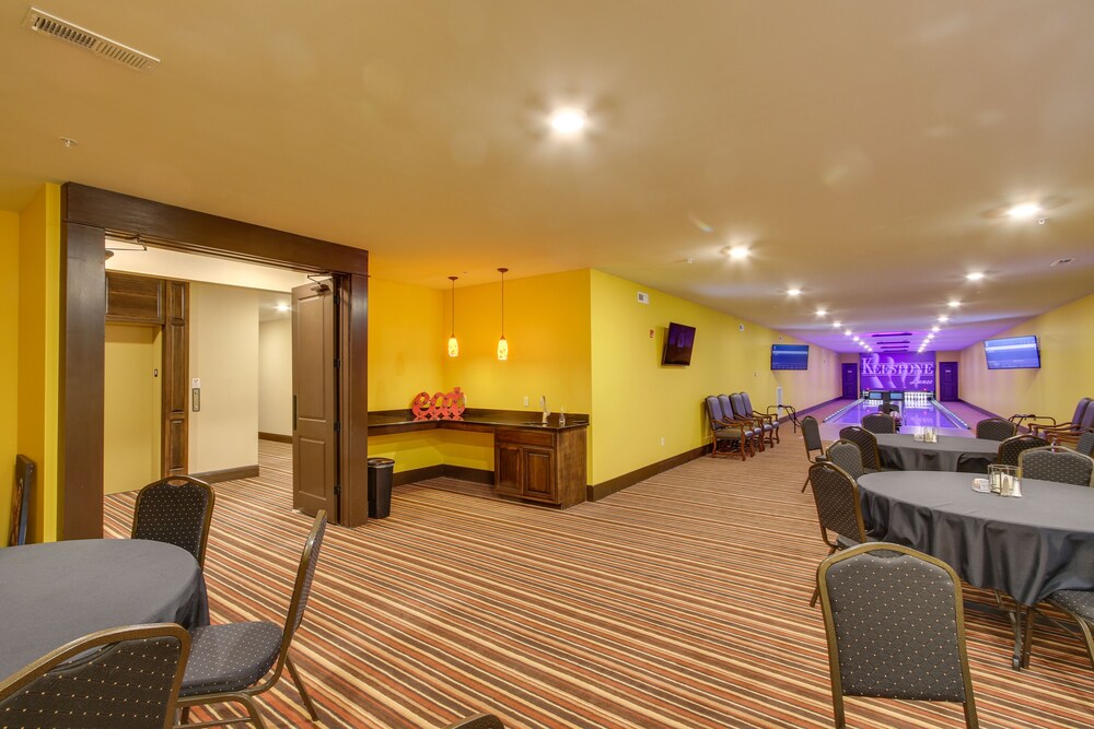 meeting & event spaces