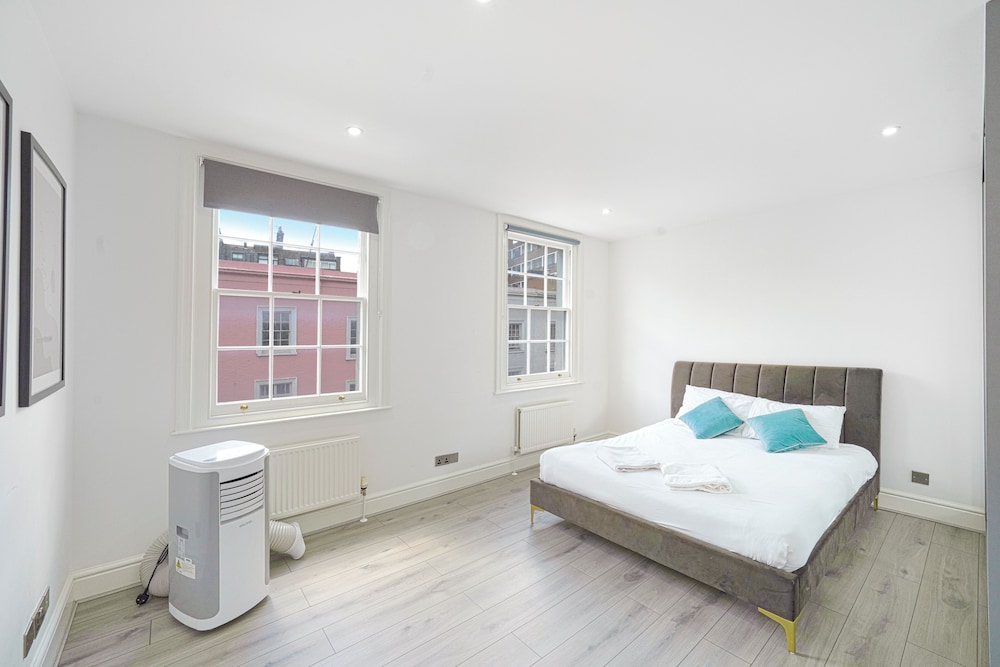Flat 4 Beauchamp Place