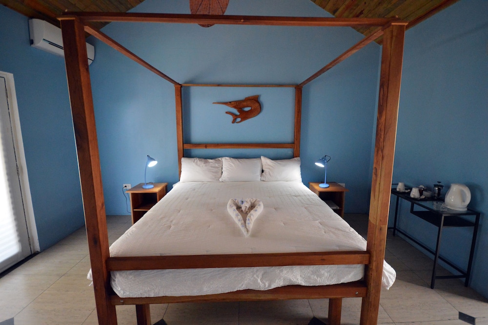 Luna Sea Inn