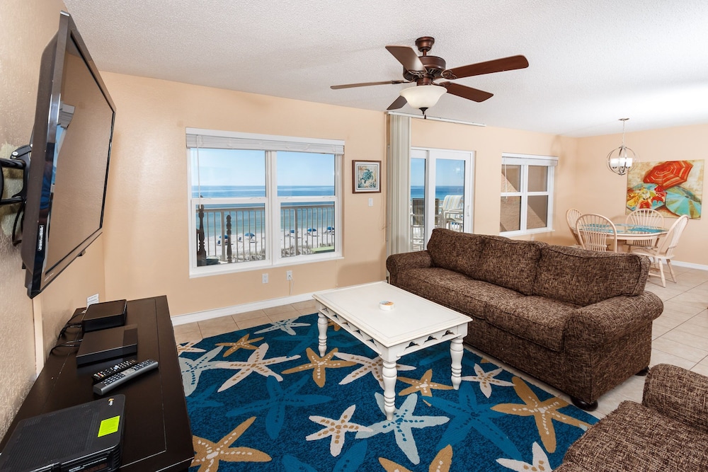 Islander 4002 by Brooks and Shorey Resorts
