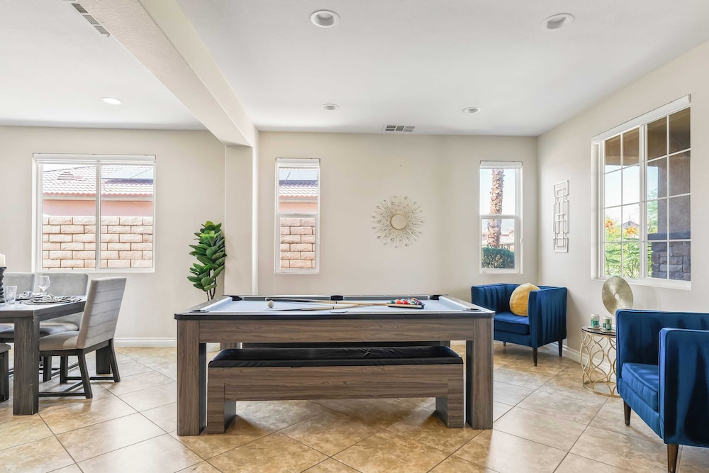 Casa Campo 5BR Desert Oasis w/ Pool, Firepit, & Outdoor Lounge