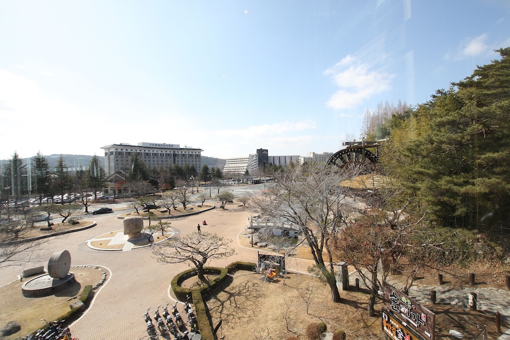 Book Home Gyeongju