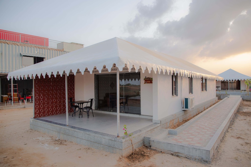 Stayguru Road to Heaven Resort