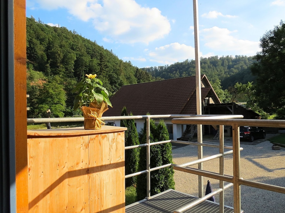 Charmante Wohnung mit Eigener Terrasse